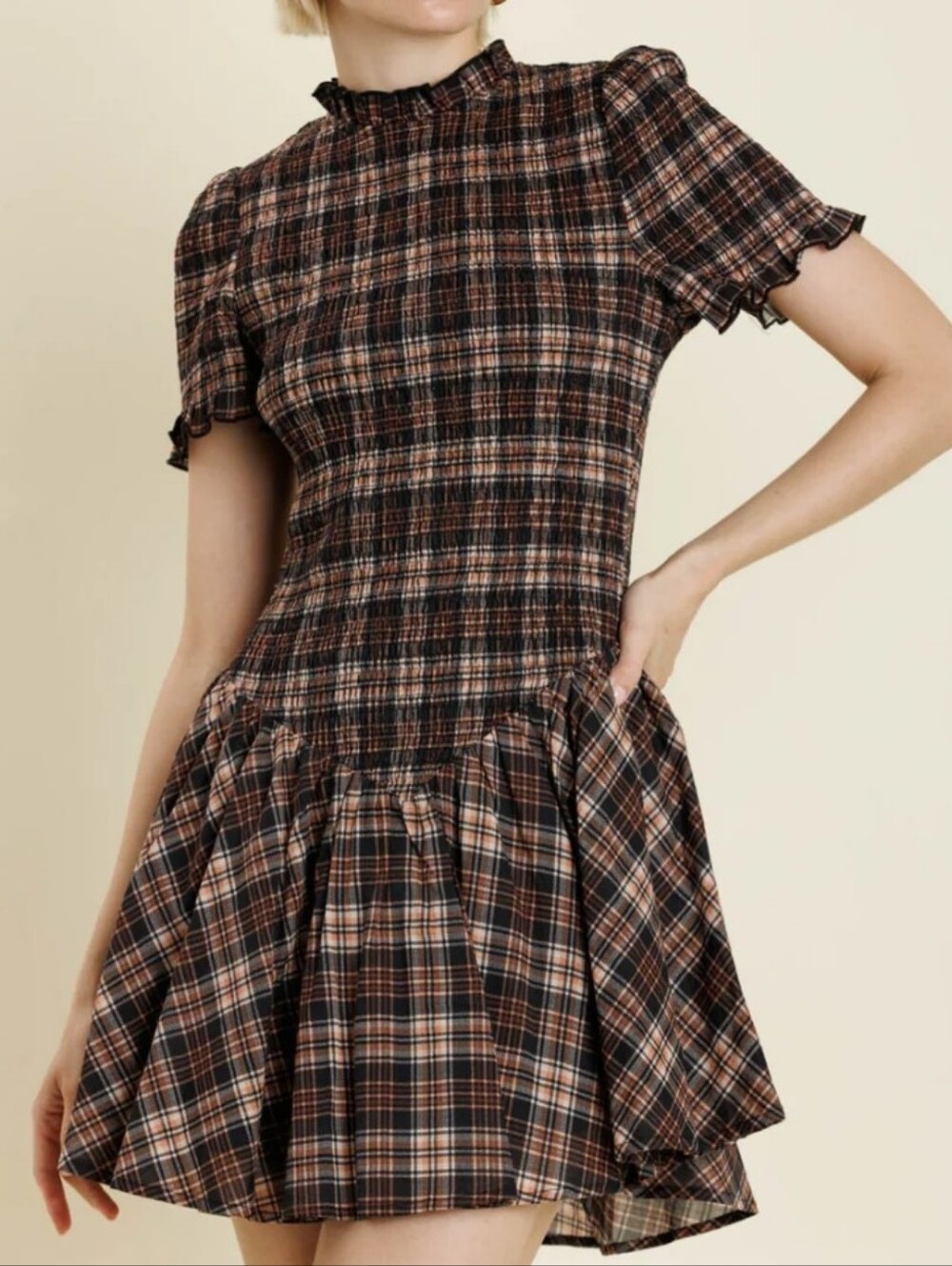 AUREUM Black and Brown Plaid Smocked Mini Dress with Ruffled Neckline Size Large